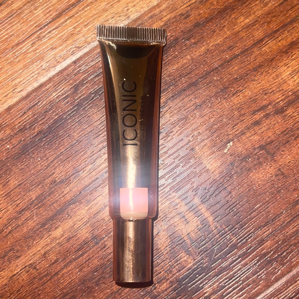 Iconic London Sheer Liquid Blush